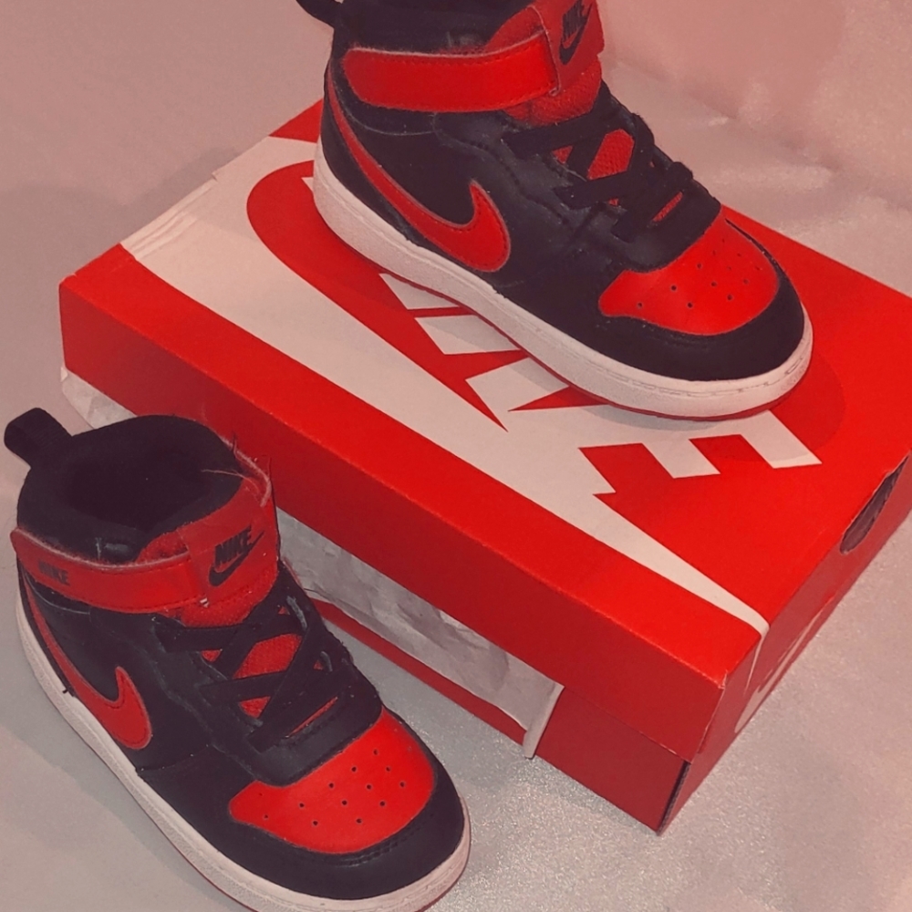 Toddler Nike Court Borough mid 2 shoes